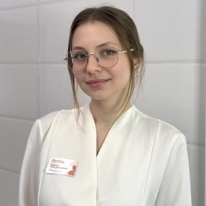 Жданова Юлия Дмитриевна – врач, косметолог-эстетист. Центр фотоэпиляции и косметологии Мон Ами, Томск